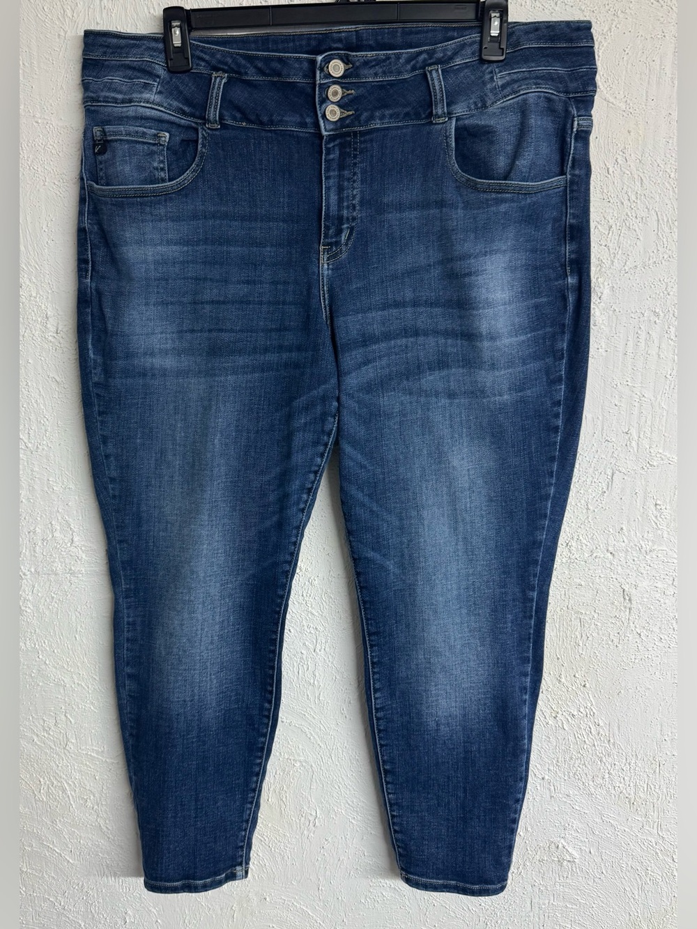 KanCan Plus-size High Rise Curvy Skinny Denim Jeans Size 22